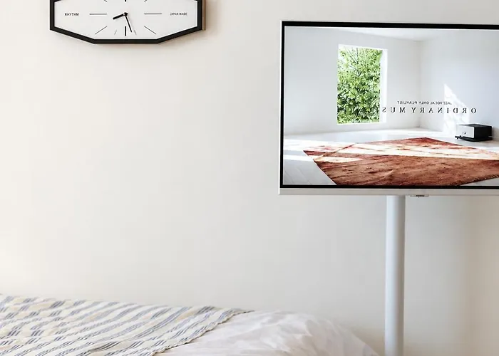 Apartment On West ㅣ New Openㅣ Station & Arex 5min Walk ㅣ Elevator *
